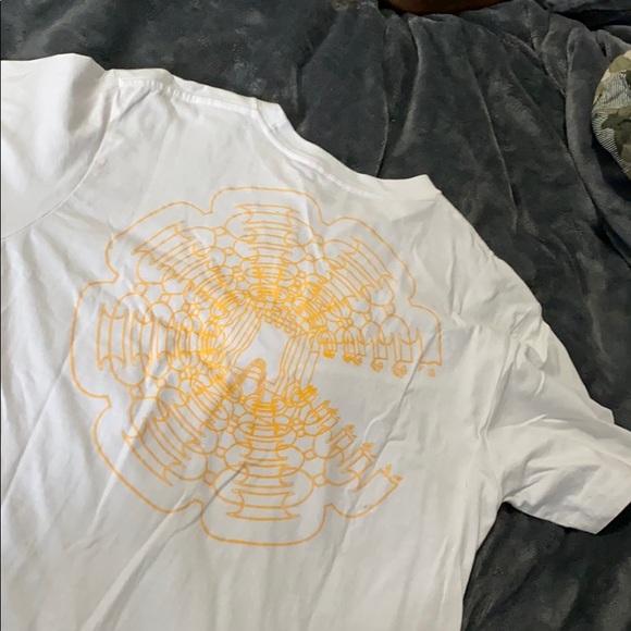 T shirt - Picture 2 of 2